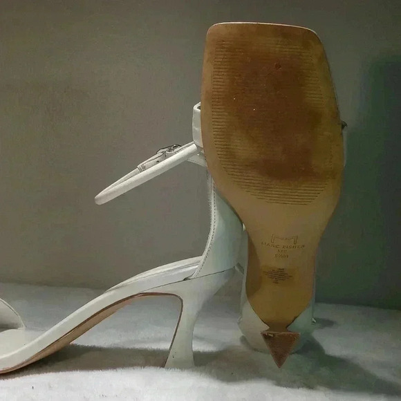 MARC FISHER JARON ANKLE STRAP HEELED SANDAL - Picture 6 of 7